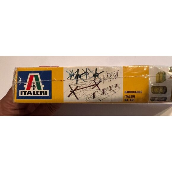 Vintage 1994 Italeri 1:35 Scale Model Jerrycans Kit No. 402, Wargaming, Ages 10+ - Picture 6 of 6